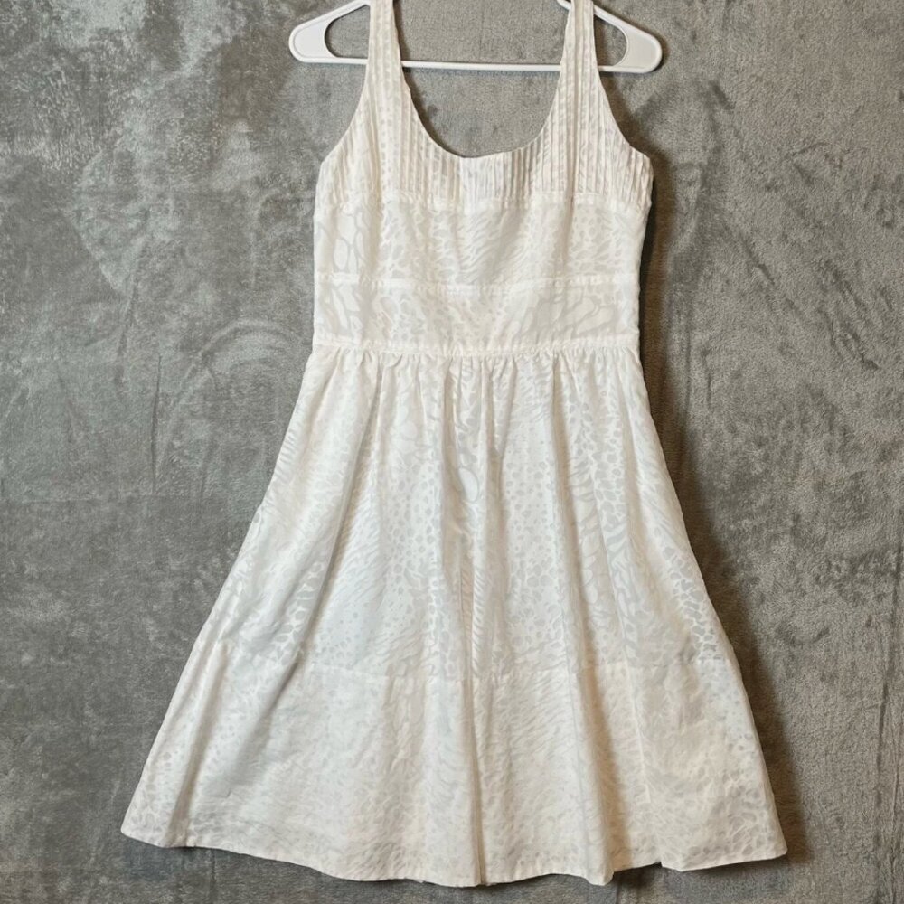 Calvin Klein NWT Elegant White Animal Print Fit-and-Flare Dress size 6